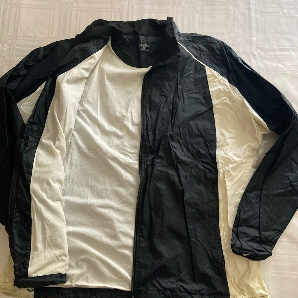 ASICS windbreaker - Picture 2 of 4